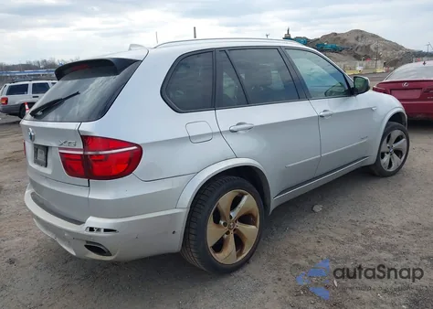 2012 BMW X5 xDrive50I z USA, uszkodzony, nr VIN 5UXZV8C57CL425585